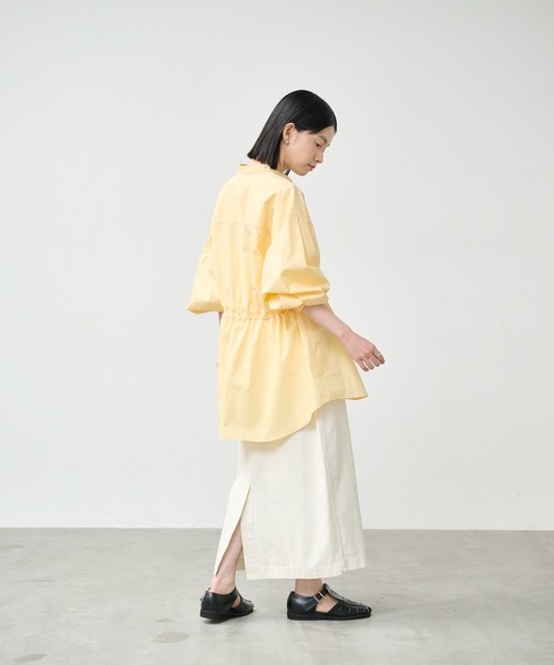 kha:ki（カーキ）の「「KHA:KI / カーキ」フライフロント ボリュームシャツ（シャツ/ブラウス・レディース・ライトイエロー/ブルー/サックスブルー・2/1）」の15枚目の写真