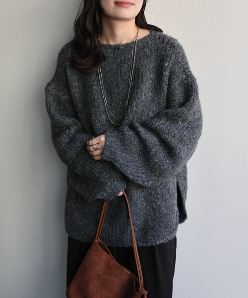 ap retro（アプレトロ）の「ウールブレンドラウンドスリットニット（ニット/セーター・レディース・ブラウン/チャコール/パープル/オレンジ/ライトベージュ・FREE）」の2枚目の写真