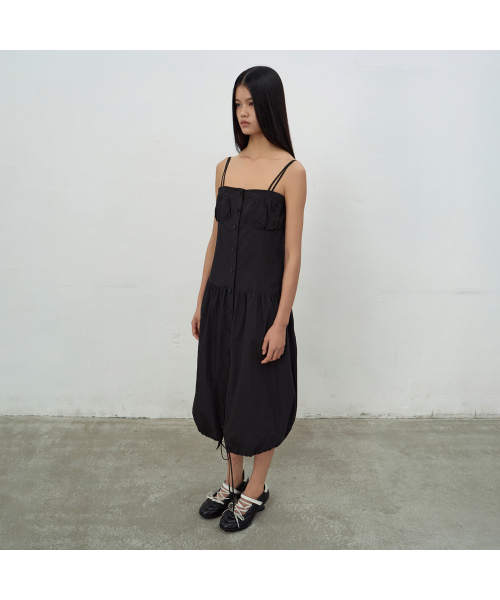 LCDC TM(エルシーディーシーティーエム)の「BRALETTE-DETAIL SLEEVELESS DRESS (BLACK)(ワンピース・レディース・ブラック・SMALL/MEDIUM)」の4枚目の写真