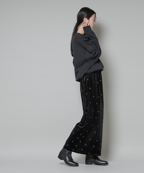 NANO universe（ナノユニバース）の「刺繍ベロアカットナロースカート(セットアップ可)（スカート・レディース・ブラック/ブラウン/ベージュ・FREE）」の8枚目の写真