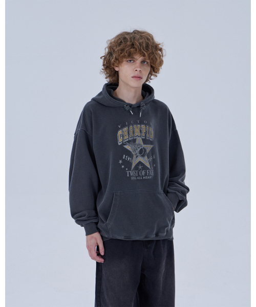 DYSFUNCT（ディスファンクト）の「CHAMPION STAR PIGMENT HOODIE (CHARCOAL)（パーカー・メンズ・その他・LARGE/X-LARGE/MEDIUM）」の4枚目の写真