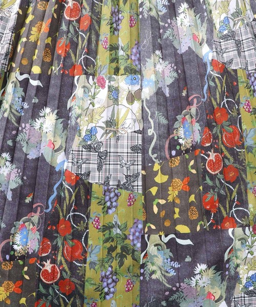 iS ScoLar（イズスカラー）の「553263：豊穣と繁栄柄スウェードポンチプリーツスカート（スカート・レディース・ボルドー/ブラック・M）」の18枚目の写真