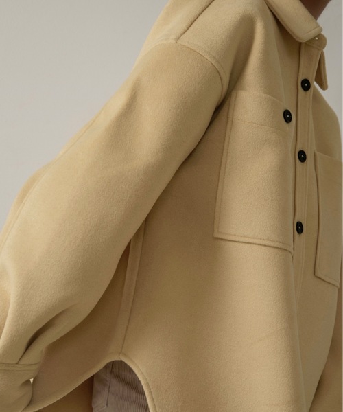 lawgy（ラウジー）の「embroidery big pocket shirt like coat / エンブロイダリービッグポケットシャツライクコート（その他アウター・レディース・ホワイト/クリーム/ブラック・FREE）」の17枚目の写真