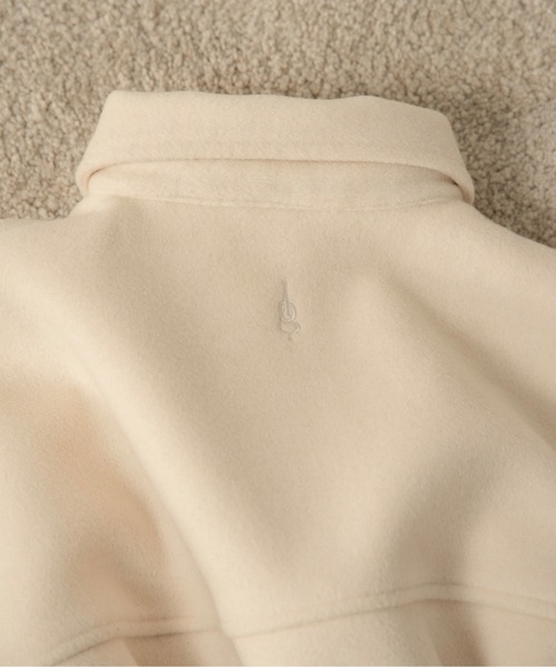 lawgy（ラウジー）の「embroidery big pocket shirt like coat / エンブロイダリービッグポケットシャツライクコート（その他アウター・レディース・ホワイト/クリーム/ブラック・FREE）」の11枚目の写真
