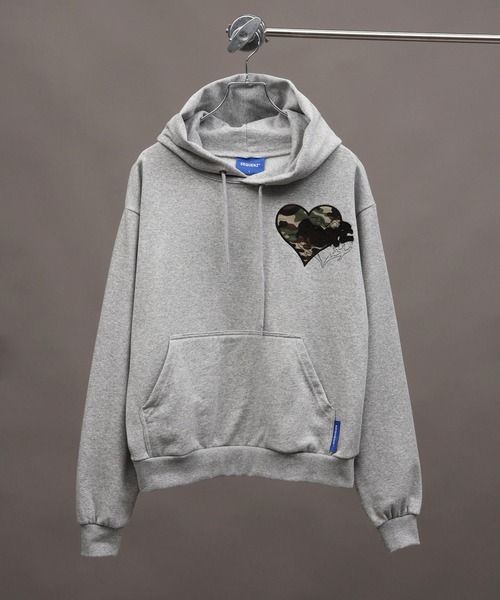 SEQUENZ（シークエンズ）の「【SEQUENZ/シークエンズ】TRIBAL HEART P/K（パーカー・メンズ・ブラウン/杢グレー/ブラック/サックスブルー・S/M/L）」の2枚目の写真