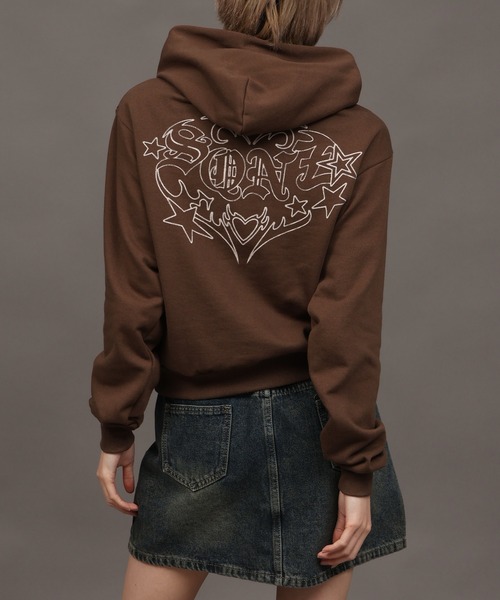 SEQUENZ（シークエンズ）の「【SEQUENZ/シークエンズ】TRIBAL HEART P/K（パーカー・メンズ・ブラウン/杢グレー/ブラック/サックスブルー・S/M/L）」の3枚目の写真