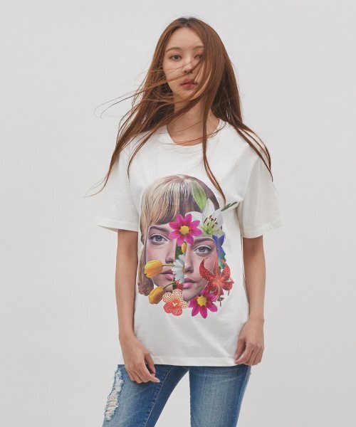 ICONOGRAPHY(アイコノグラフィー)の「SURREALISM MOVEMENT OVERFLOWER2 IVY(Tシャツ/カットソー・レディース・アイボリー・SMALL/MEDIUM/LARGE/X-LARGE)」の1枚目の写真