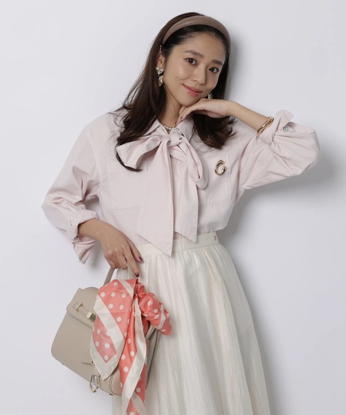 JUSGLITTY（ジャスグリッティー）の「デニムリボン付シャツ（シャツ/ブラウス・レディース・サックスブルー/ピンク/ライトブルー・2/1）」の3枚目の写真