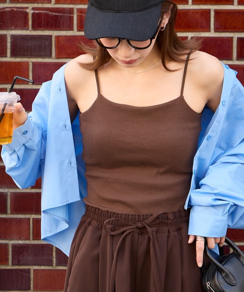 BONLECILL（ボンルシール）の「カップ付きバックオープンキャミソール（アジャスター付き）（キャミソール・レディース・モカ/ベージュ/ネイビー/オレンジ/ミント/ブラウン/レッド/ピンク/アイボリー/ブラック/チャコールグレー/ブルー・S/M/L/LL）」の4枚目の写真