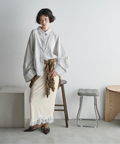 THE YOn（ザヨン）の「レースヘムベロアナロースカート（スカート・レディース・オフホワイト/イエロー/モカ・FREE）」の13枚目の写真