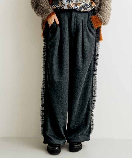 MEDE19F（メデジュウキュウ）の「ＭＥＤＥ１９Ｆ　サイドラインフリルエアロゲルカットソーパンツ（その他パンツ・レディース・チャコールグレー/ブラック・LL/L/M）」の2枚目の写真