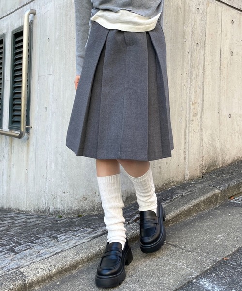 3.3 Field Trip (3.3フィールドトリップ)の「3.3 Field Trip/ウールライクミディスカート(スカート・レディース・チャコール/グレー・SMALL/MEDIUM)」の2枚目の写真