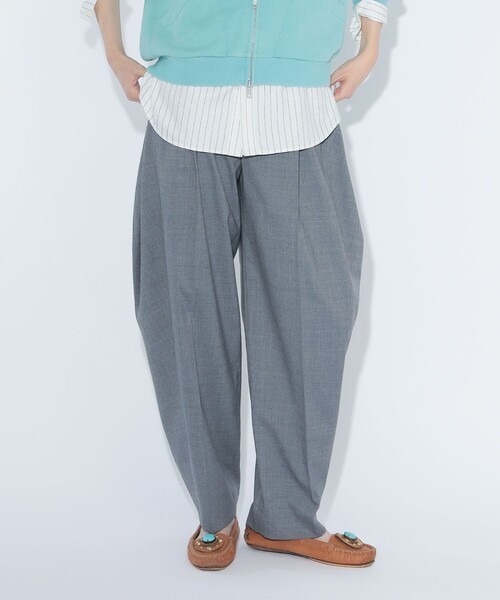 maturely(マチュアリー)の「maturely / ティー ダブ ボンタン スラックス(スラックス・レディース・ネイビー/グレー・0/1)」の2枚目の写真