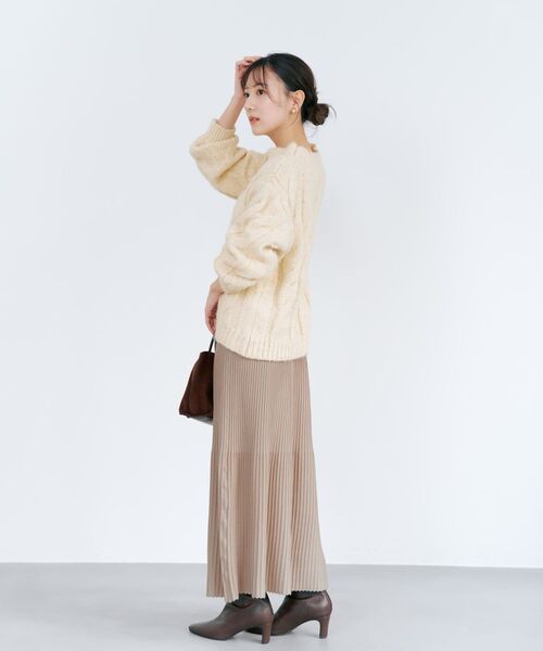 COHINA（コヒナ）の「スパンコールローゲージゆるニット 【低身長・小柄女性】（ニット/セーター・レディース・ベージュ/グレー/ブルー・ONE SIZE）」の10枚目の写真