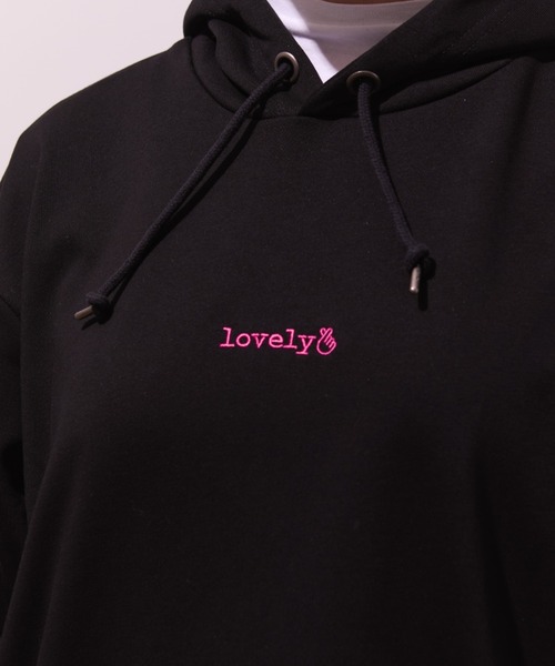 Lipoy(リポイ)の「ニンジンくん lovely 袖配色刺繍入り オーバーサイズ ユニセックス フーディー(パーカー・レディース・ブラック/グレー・L/M)」の13枚目の写真