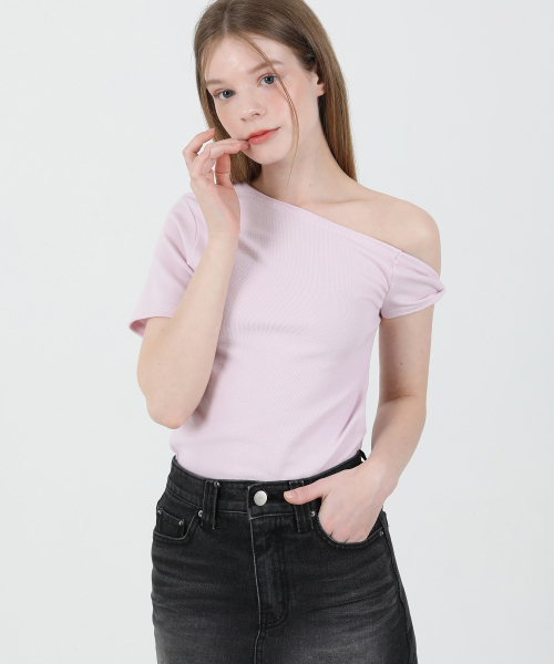 CATTLINE（カトリン）の「オフショルダーねじり半袖Tシャツ（ピンク）（Tシャツ/カットソー・レディース・その他・FREE）」の10枚目の写真