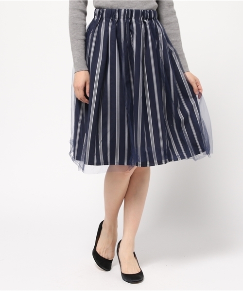 Every very nice claup（エブリィベリーナイスクラップ）の「チュール×ストライプｐｔＳＫ（スカート・レディース・オフホワイト/カーキ/ネイビー・FREE）」の3枚目の写真