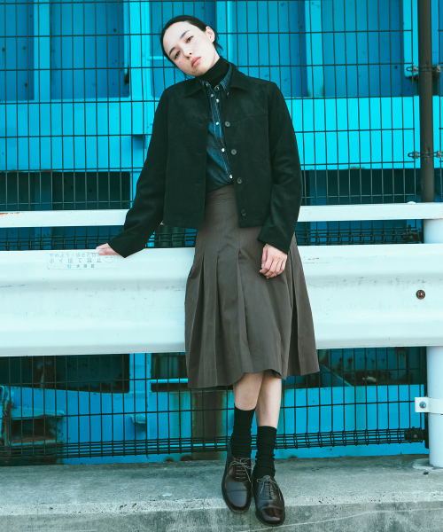 UNIFORM BRIDGE(ユニフォームブリッジ)の「pleats wrap skirt(womens) dark brown(スカート・レディース・その他・S/M)」の2枚目の写真