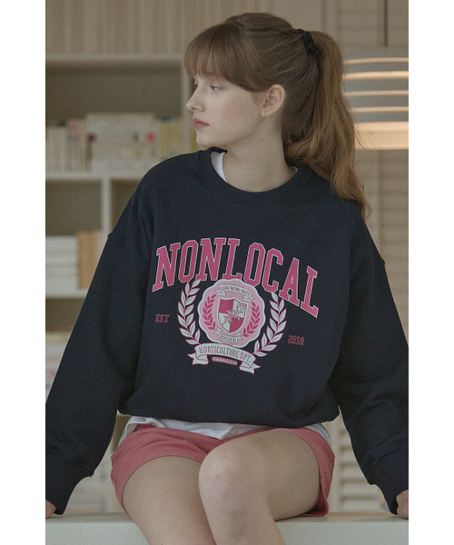NONLOCAL(ノンローカル)の「NLC Univ Sweatshirt - Navy(スウェット・レディース・その他・FREE)」の2枚目の写真