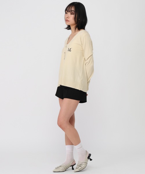 MUCENT(ムセント)の「MUCENT/REITZVネックカーディガン(カーディガン/ボレロ・レディース・ライトブルー/ライトベージュ/ブラック/グレー・FREE)」の11枚目の写真