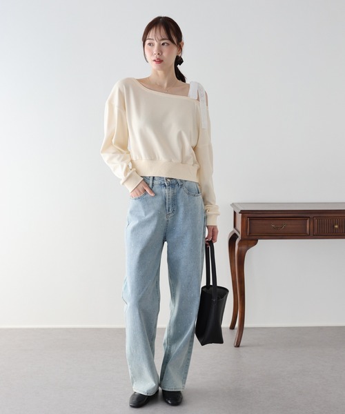 BLUEEAST（ブルーイースト）の「レースリボンオフショルスウェット（スウェット・レディース・アイボリー/ブラック/グレー・MEDIUM）」の9枚目の写真