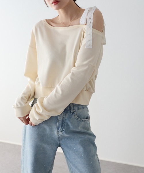 BLUEEAST（ブルーイースト）の「レースリボンオフショルスウェット（スウェット・レディース・アイボリー/ブラック/グレー・MEDIUM）」の8枚目の写真