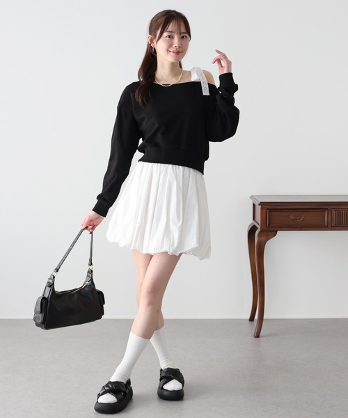 BLUEEAST（ブルーイースト）の「レースリボンオフショルスウェット（スウェット・レディース・アイボリー/ブラック/グレー・MEDIUM）」の15枚目の写真