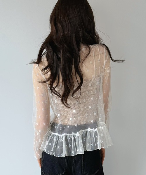 Jewelobe(ジュエローブ)の「フラワードットチュールペプラムシアートップス(Tシャツ/カットソー・レディース・ブラック/アイボリー・FREE)」の17枚目の写真