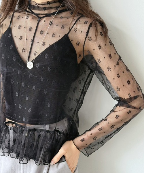 Jewelobe(ジュエローブ)の「フラワードットチュールペプラムシアートップス(Tシャツ/カットソー・レディース・ブラック/アイボリー・FREE)」の4枚目の写真