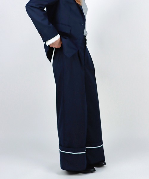 mieya mieya(ミーヤミーヤ)の「【mieya mieya】PREPPY CUFFS WIDE-LEG PT/プレッピーカフスワイドレッグパンツ(スラックス・レディース・キャメル/ネイビー・SMALL/MEDIUM)」の22枚目の写真