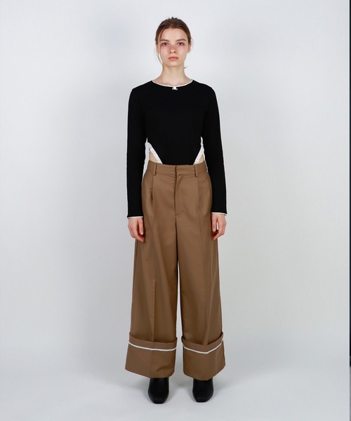 mieya mieya(ミーヤミーヤ)の「【mieya mieya】PREPPY CUFFS WIDE-LEG PT/プレッピーカフスワイドレッグパンツ(スラックス・レディース・キャメル/ネイビー・SMALL/MEDIUM)」の7枚目の写真
