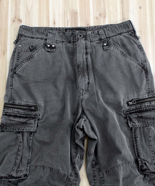 AVIREX(アヴィレックス)の「PIGMENT TAPING CARGO PANTS(カーゴパンツ・メンズ・ブラック/オリーブ/カーキ/カモフラージュ・M/XL/XXL/L)」の18枚目の写真