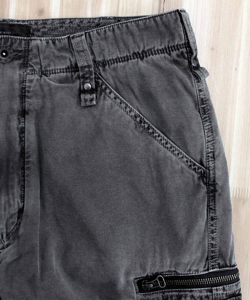 AVIREX(アヴィレックス)の「PIGMENT TAPING CARGO PANTS(カーゴパンツ・メンズ・ブラック/オリーブ/カーキ/カモフラージュ・M/XL/XXL/L)」の21枚目の写真