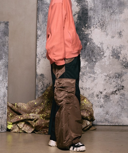 MAISON SPECIAL(メゾンスペシャル)の「《UNISEX》Different Material Docking Prime-Wide Field Pants/異素材ドッキングプライムワイドフィールドパンツ【MAISON SPECIAL/メゾンスペシャル】(カーゴパンツ・メンズ・チャコールグレー/ブラック・1/0/2)」の20枚目の写真