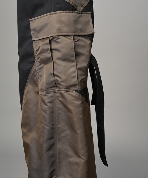 MAISON SPECIAL(メゾンスペシャル)の「《UNISEX》Different Material Docking Prime-Wide Field Pants/異素材ドッキングプライムワイドフィールドパンツ【MAISON SPECIAL/メゾンスペシャル】(カーゴパンツ・メンズ・チャコールグレー/ブラック・1/0/2)」の7枚目の写真