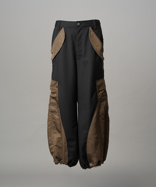 MAISON SPECIAL(メゾンスペシャル)の「《UNISEX》Different Material Docking Prime-Wide Field Pants/異素材ドッキングプライムワイドフィールドパンツ【MAISON SPECIAL/メゾンスペシャル】(カーゴパンツ・メンズ・チャコールグレー/ブラック・1/0/2)」の11枚目の写真