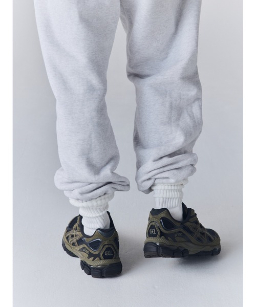 ASICS（アシックス）の「GEL-NYC / ゲルエヌワイシー（スニーカー・メンズ・グリーン系その他・27/25.5/28.5/28/26.5/29/27.5/23/24/25/24.5/29.5/26/23.5）」の11枚目の写真