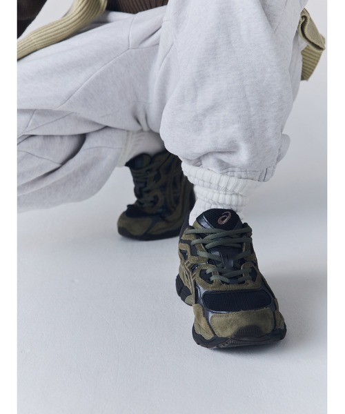 ASICS（アシックス）の「GEL-NYC / ゲルエヌワイシー（スニーカー・メンズ・グリーン系その他・27/25.5/28.5/28/26.5/29/27.5/23/24/25/24.5/29.5/26/23.5）」の13枚目の写真