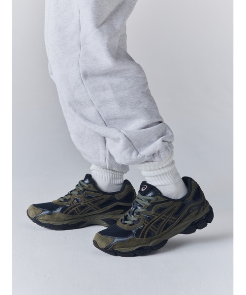 ASICS（アシックス）の「GEL-NYC / ゲルエヌワイシー（スニーカー・メンズ・グリーン系その他・27/25.5/28.5/28/26.5/29/27.5/23/24/25/24.5/29.5/26/23.5）」の14枚目の写真