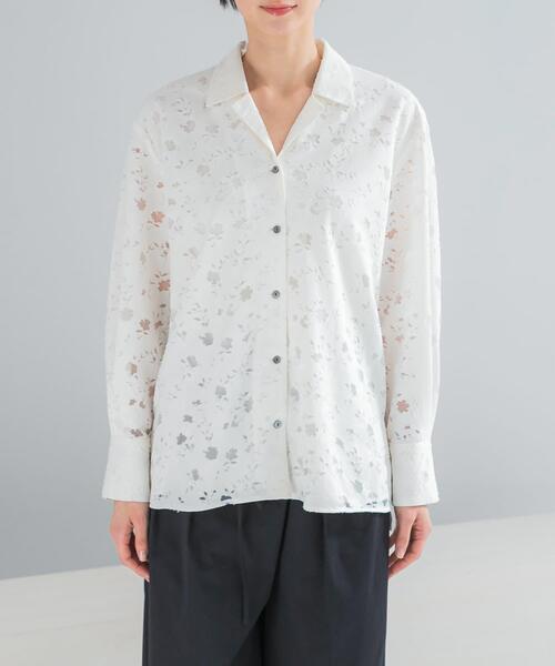 URBAN RESEARCH ROSSO WOMEN(アーバンリサーチ ロッソ)の「オープンカラーレースシャツ(シャツ/ブラウス・レディース・オフホワイト・FREE)」の9枚目の写真