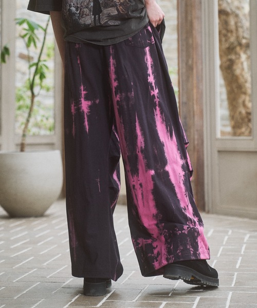CASPER JOHN(キャスパージョン)の「Tie dye sweat pants/タイダイスウェットパンツ(スウェットパンツ・メンズ・ブルー/レッド/ブラック・MEDIUM/LARGE/SMALL/X-SMALL)」の14枚目の写真