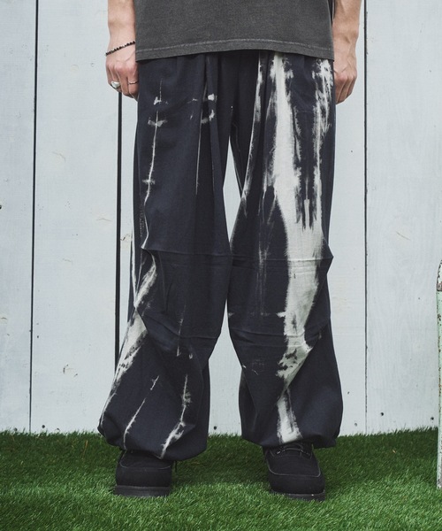 CASPER JOHN(キャスパージョン)の「Tie dye sweat pants/タイダイスウェットパンツ(スウェットパンツ・メンズ・ブルー/レッド/ブラック・MEDIUM/LARGE/SMALL/X-SMALL)」の17枚目の写真