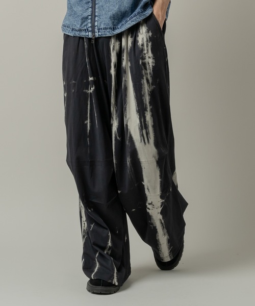 CASPER JOHN(キャスパージョン)の「Tie dye sweat pants/タイダイスウェットパンツ(スウェットパンツ・メンズ・ブルー/レッド/ブラック・MEDIUM/LARGE/SMALL/X-SMALL)」の22枚目の写真