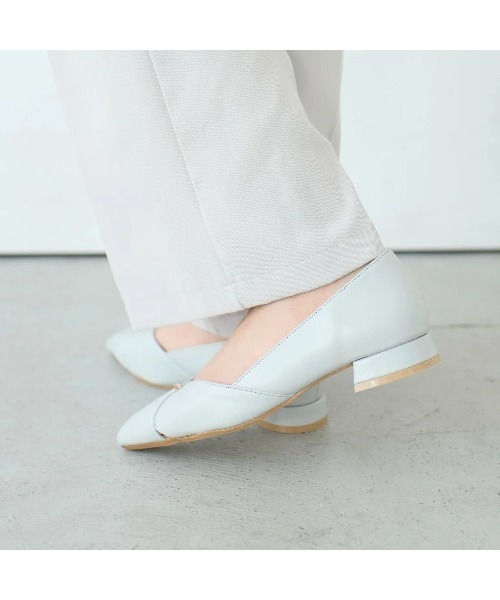 carino(カリーノ)の「オープントゥパンプス(パンプス・レディース・ブラック/ベージュ系その他/グレー・24.5cm/24cm/23.5cm/23cm/22.5cm)」の17枚目の写真