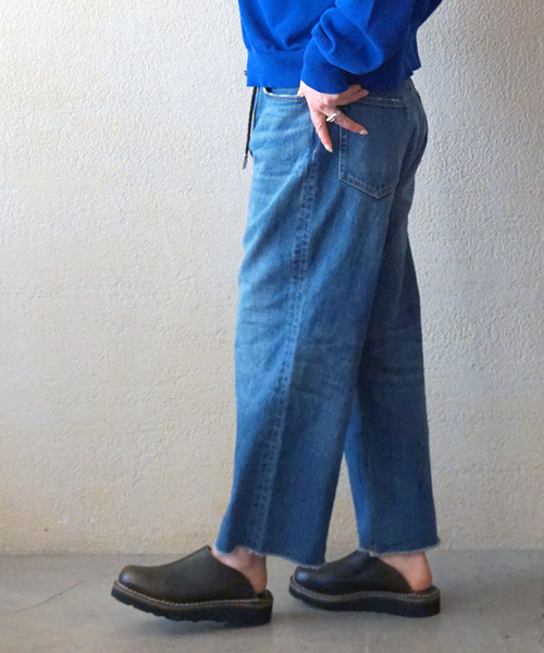 JOURNAL STANDARD LUXE(ジャーナルスタンダード ラックス)の「12OZデニム フラムパンツ(デニムパンツ・レディース・ネイビー・SMALL/LARGE/MEDIUM)」の11枚目の写真