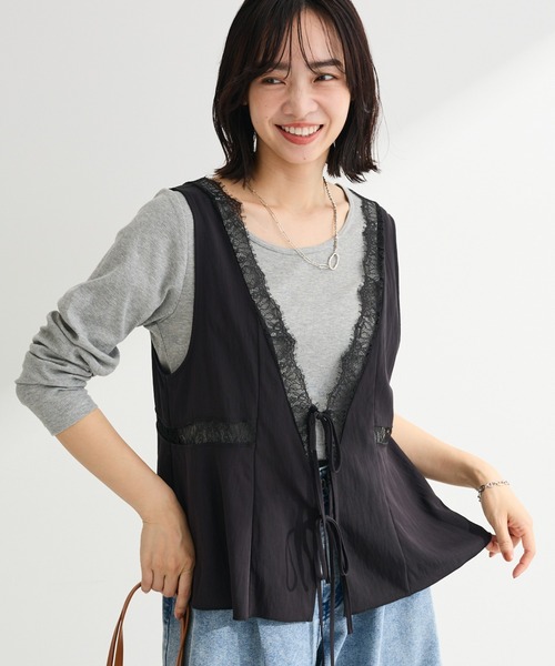 Green　Parks（グリーンパークス）の「ランジェリー風サテンビスチェ（その他トップス・レディース・ブラック/ホワイト系その他2・FREE）」の2枚目の写真