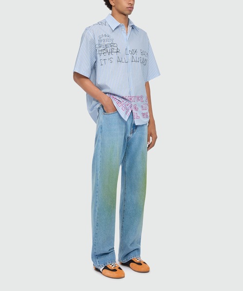 MSGM(エムエスジーエム)の「MSGMグラフィティ ストライプ ポプリンシャツ(シャツ/ブラウス・メンズ・ライトブルー・38/37)」の4枚目の写真