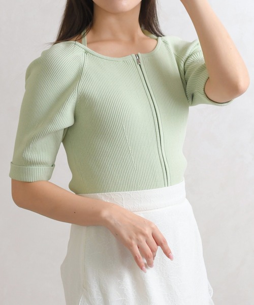 31 Sons de mode（トランテアン　ソン　ドゥ　モード）の「2026春夏新作 ホルターネックジップニット（ニット/セーター・レディース・グリーン/イエロー/ブラック・ﾌﾘ-）」の9枚目の写真