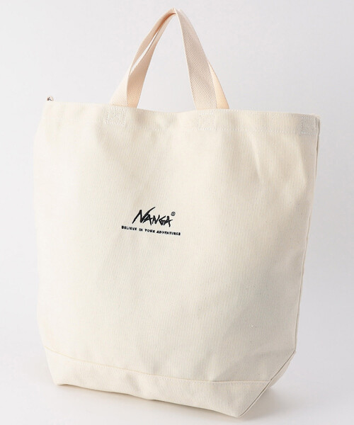 NANGA（ナンガ）の「NANGA/ナンガ NANGA LOGO 2WAY CANVAS TOTE BAG ナンガ ロゴ 2WAY キャンバス トートバッグ（トートバッグ・メンズ・ベージュ・ONE SIZE）」の3枚目の写真