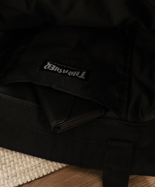 THRASHER(スラッシャー)の「THRASHER TOTE SHOULDER L 2WAY トート ショルダーバッグ(トートバッグ・メンズ・ブラック×ホワイト/ブラック系・FREE)」の14枚目の写真